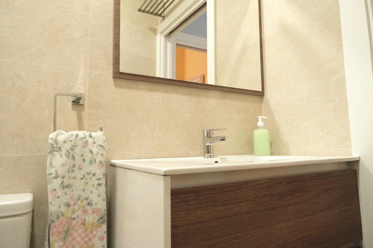 Aixerrota Apartamentos B Getxo Kültér fotó